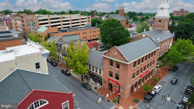 106-108 E KING ST, Lancaster, PA 17602