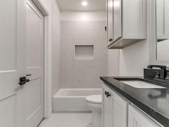 4505 Las Colinas Lane, Norman, OK 73072