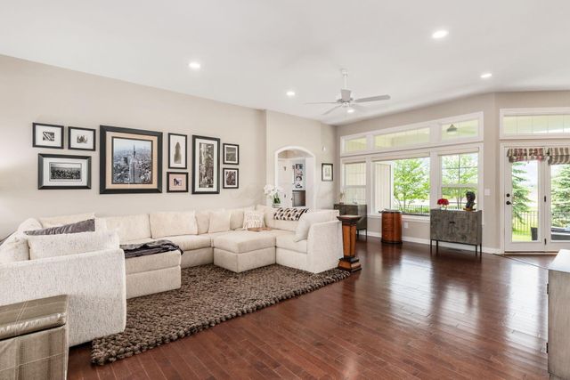 5696 Trafalgar Lane, Dublin, OH 43016