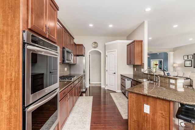5696 Trafalgar Lane, Dublin, OH 43016