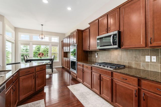 5696 Trafalgar Lane, Dublin, OH 43016