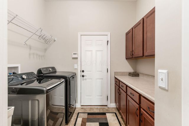 5696 Trafalgar Lane, Dublin, OH 43016