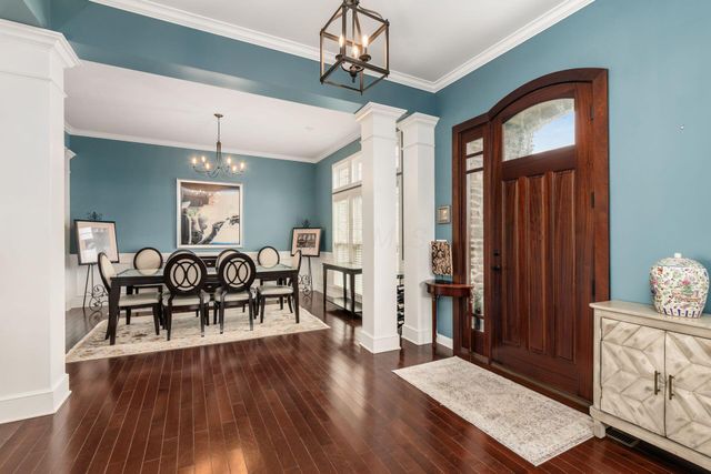 5696 Trafalgar Lane, Dublin, OH 43016