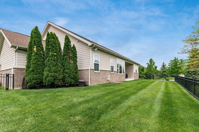 5696 Trafalgar Lane, Dublin, OH 43016