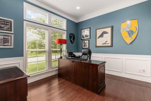 5696 Trafalgar Lane, Dublin, OH 43016