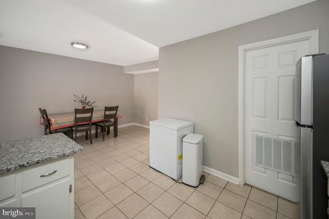 1609 MEADOW DR, Fredericksburg, VA 22405