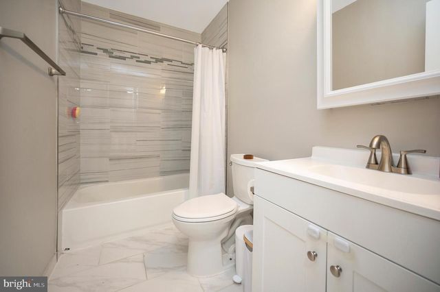 1609 MEADOW DR, Fredericksburg, VA 22405