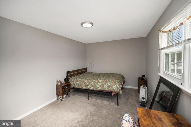 1609 MEADOW DR, Fredericksburg, VA 22405