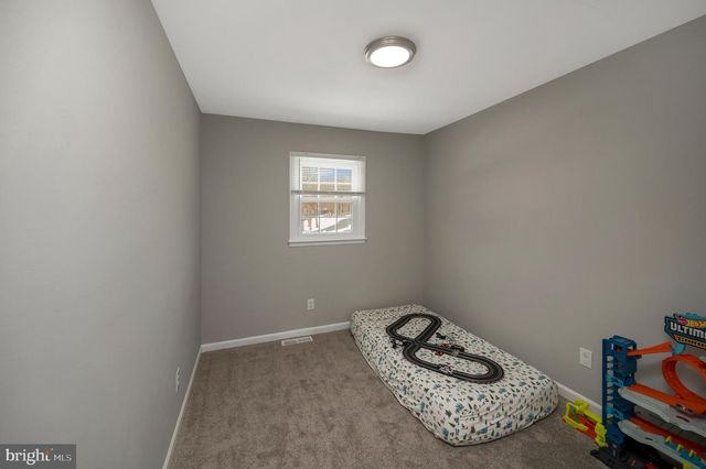 1609 MEADOW DR, Fredericksburg, VA 22405