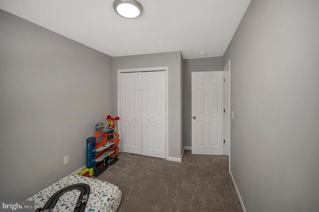 1609 MEADOW DR, Fredericksburg, VA 22405