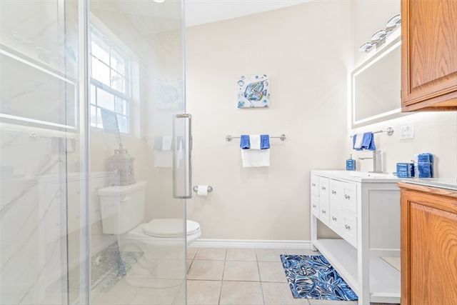 257 W Club Oak Ln, Rockport, TX 78382