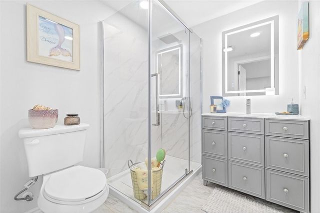 257 W Club Oak Ln, Rockport, TX 78382