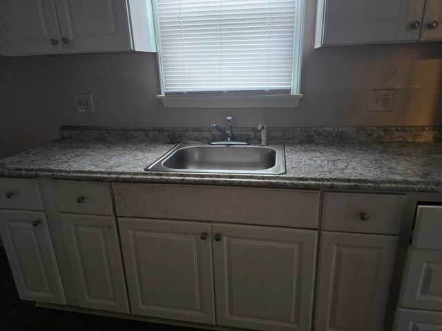 21706 Rausch Avenue, Eastpointe City, MI 48021