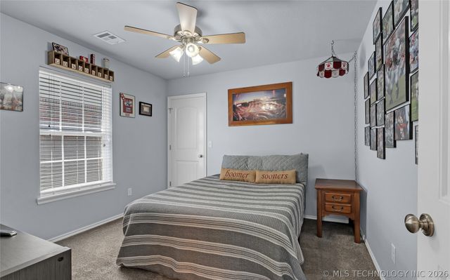 26595 Columbia Crest Drive, Claremore, OK 74019