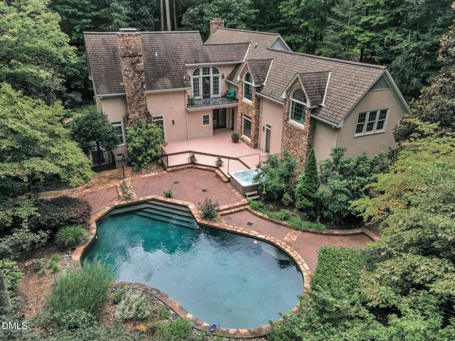 3814 High Meadow Road, Chapel Hill, NC 27514