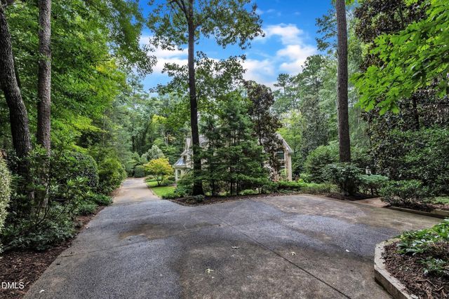 3814 High Meadow Road, Chapel Hill, NC 27514