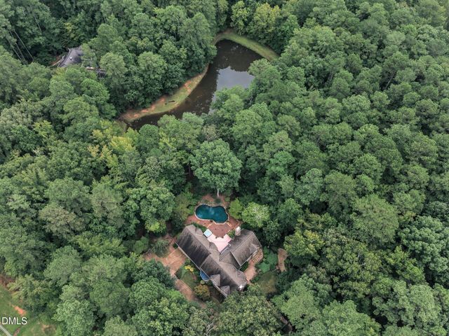 3814 High Meadow Road, Chapel Hill, NC 27514