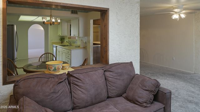 2460 N 62ND Street N, Mesa, AZ 85215