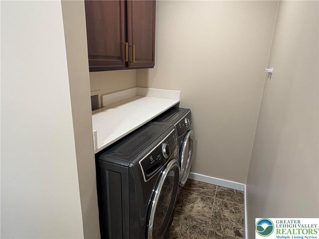 9851 Deerwood Drive, Coolbaugh Twp, PA 18466