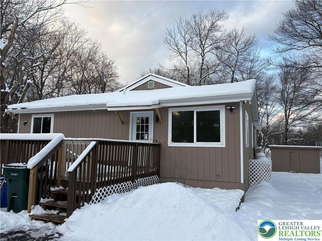 9851 Deerwood Drive, Coolbaugh Twp, PA 18466