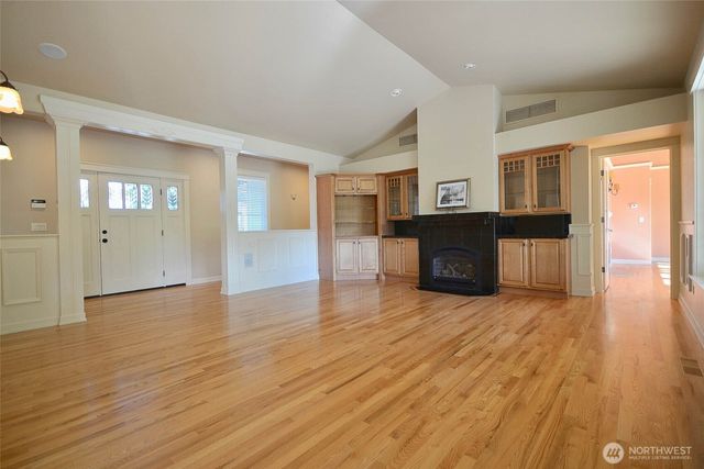 17114 Spanaway Loop Road S, Spanaway, WA 98387