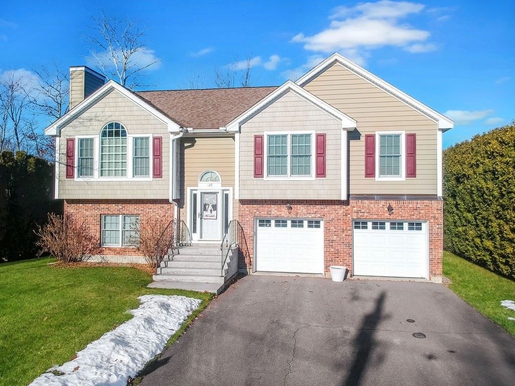 129 Sunset, Belmont, NH 03220