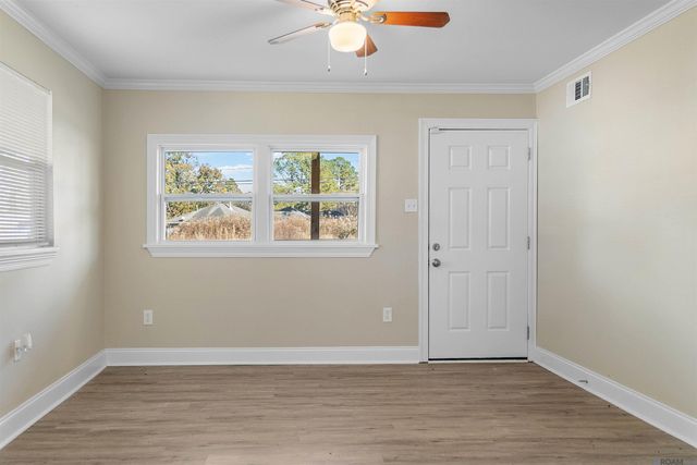 9621 Foster Rd, Baton Rouge, LA 70811