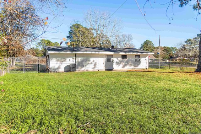 9621 Foster Rd, Baton Rouge, LA 70811