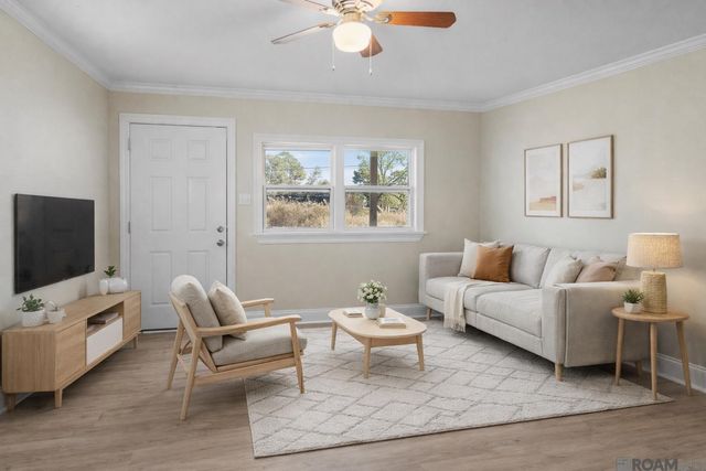 9621 Foster Rd, Baton Rouge, LA 70811