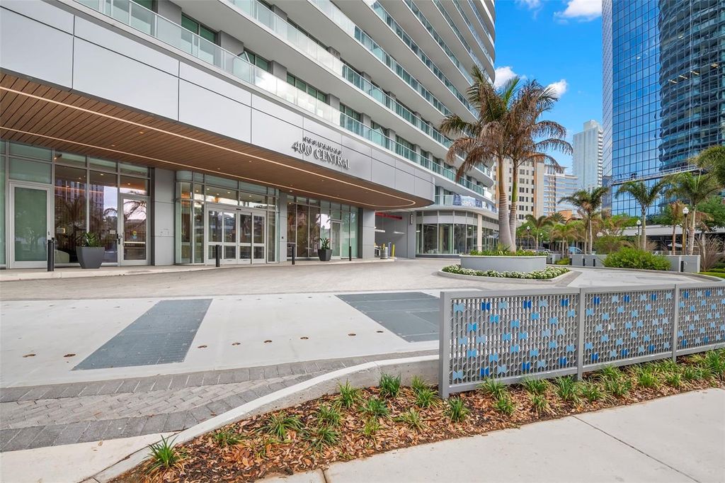 400 CENTRAL AVENUE 1909, St Petersburg, FL 33701