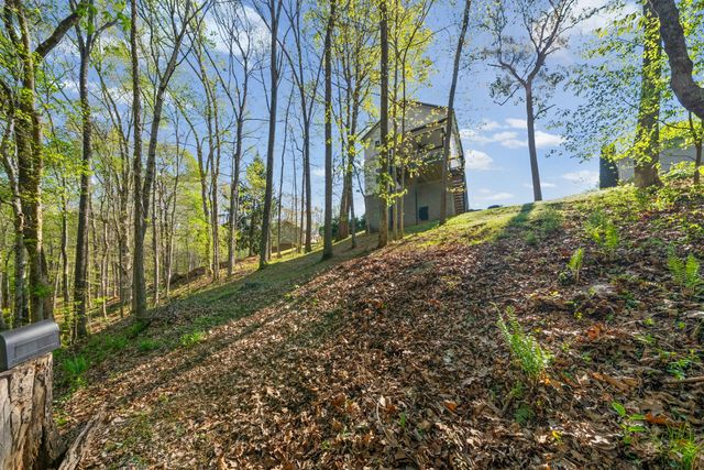 589 Briarwood Dr, Clarksville, TN 37040