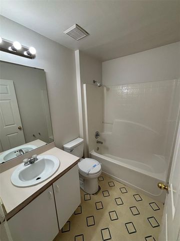 205 CHURCHILL COURT, Kissimmee, FL 34758