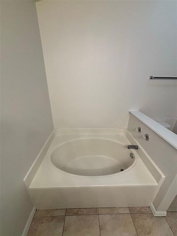 205 CHURCHILL COURT, Kissimmee, FL 34758