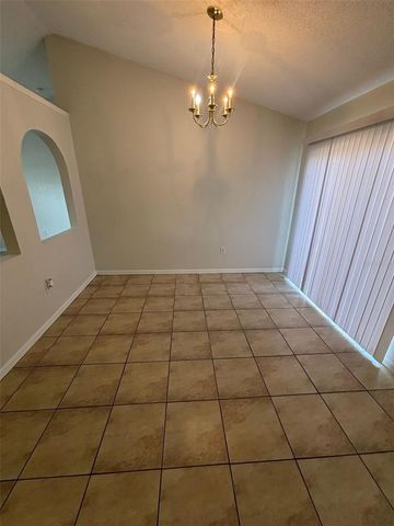 205 CHURCHILL COURT, Kissimmee, FL 34758