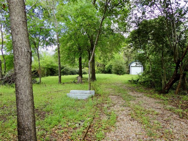 315 Mechanic St, Tomball, TX 77375