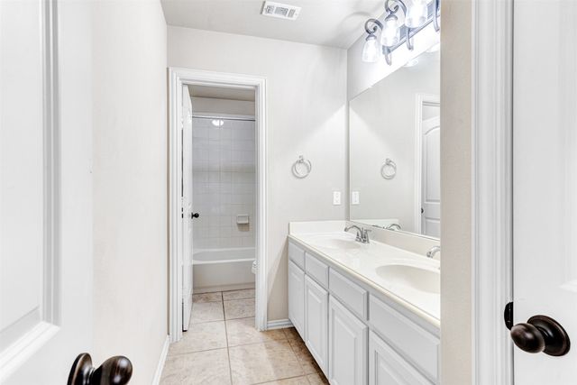 374 Redstone Drive, Sunnyvale, TX 75182