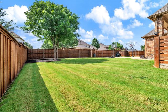 374 Redstone Drive, Sunnyvale, TX 75182