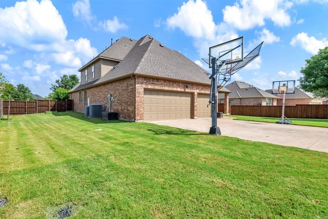 374 Redstone Drive, Sunnyvale, TX 75182