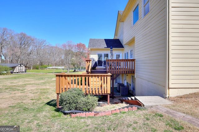 1951 Harvest Way, Loganville, GA 30052