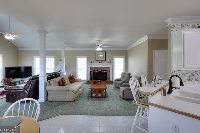 1951 Harvest Way, Loganville, GA 30052