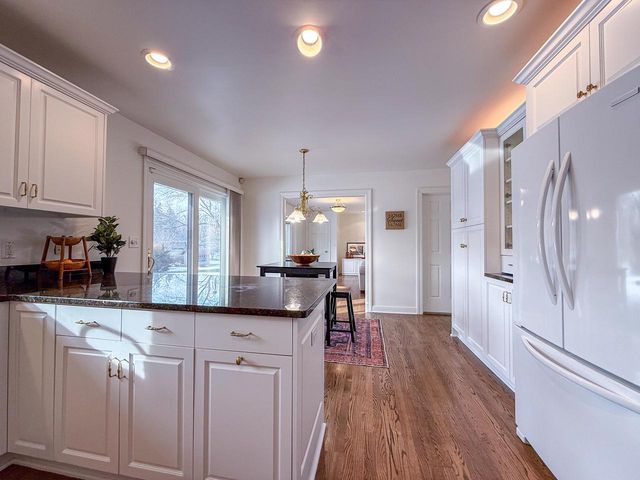 3365 Anders LANE, Brookfield, WI 53005