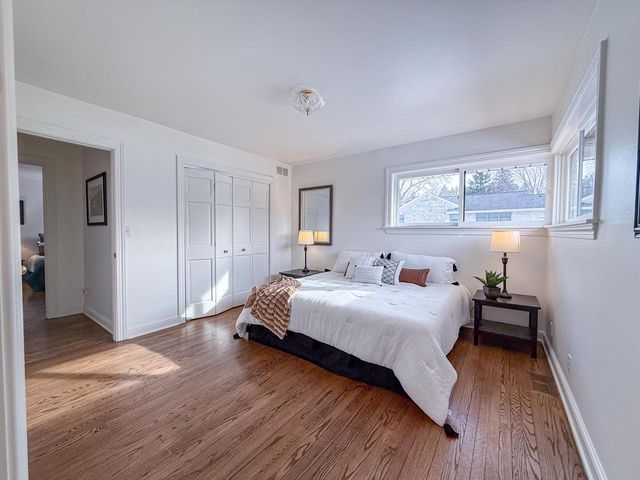 3365 Anders LANE, Brookfield, WI 53005