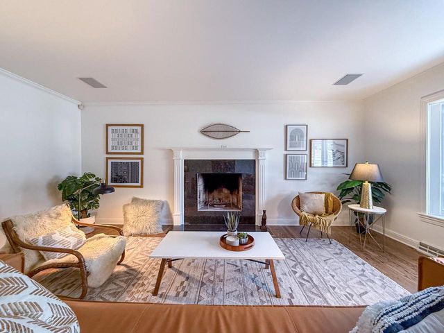 3365 Anders LANE, Brookfield, WI 53005