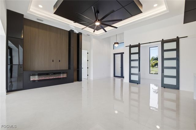 866 SW 18th ST, Cape Coral, FL 33991