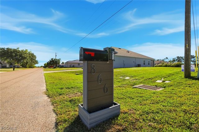 866 SW 18th ST, Cape Coral, FL 33991