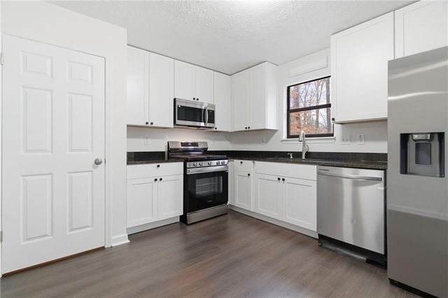 34 Powder Brook Court, Dallas, GA 30157