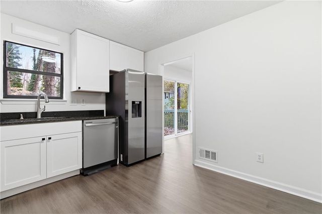 34 Powder Brook Court, Dallas, GA 30157