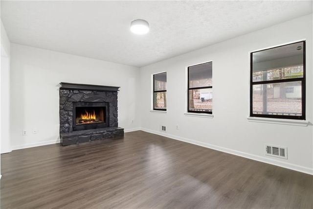 34 Powder Brook Court, Dallas, GA 30157