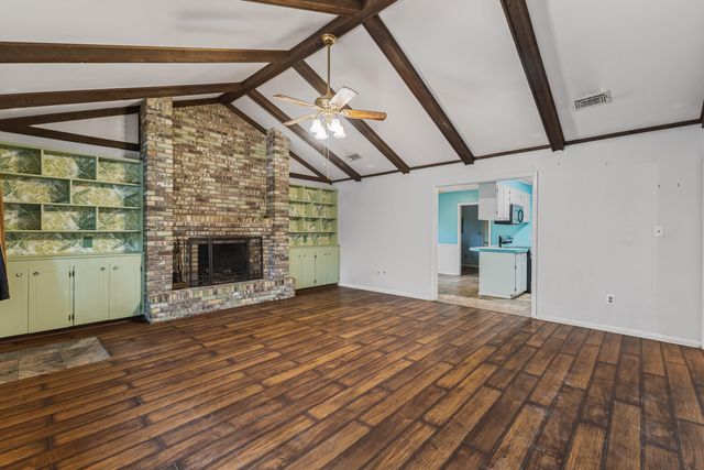 2101 Sunset Dr., Hattiesburg, MS 39402