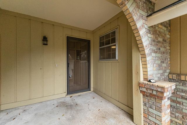 2101 Sunset Dr., Hattiesburg, MS 39402